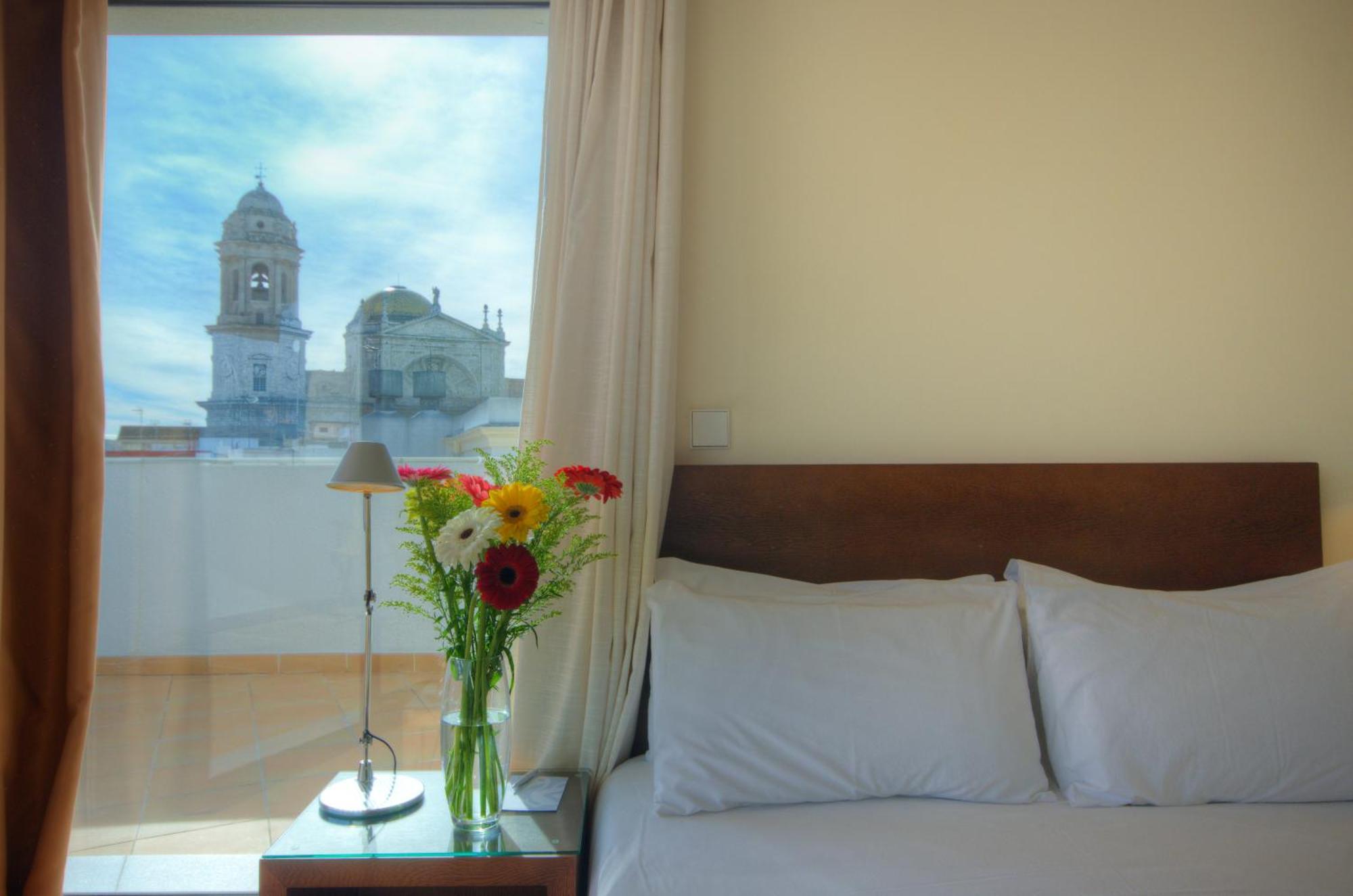 Hotel Patagonia Sur Cádiz Eksteriør billede